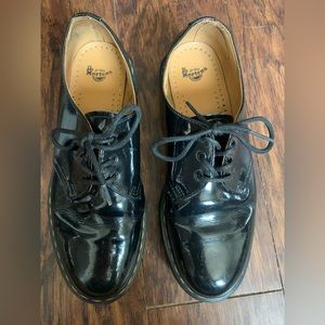 Dr. Marten Oxford Shoes Women’s 9